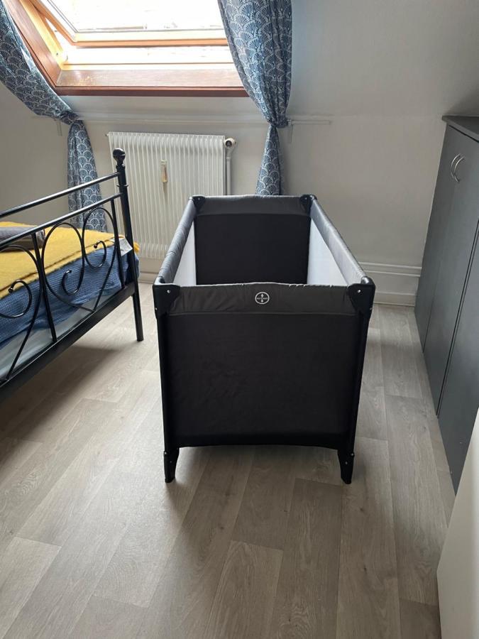 אוברנאי 3 Pieces Centre Ville Ville Pittoresques Parking Gratuit A 5 Minutes A Pied מראה חיצוני תמונה